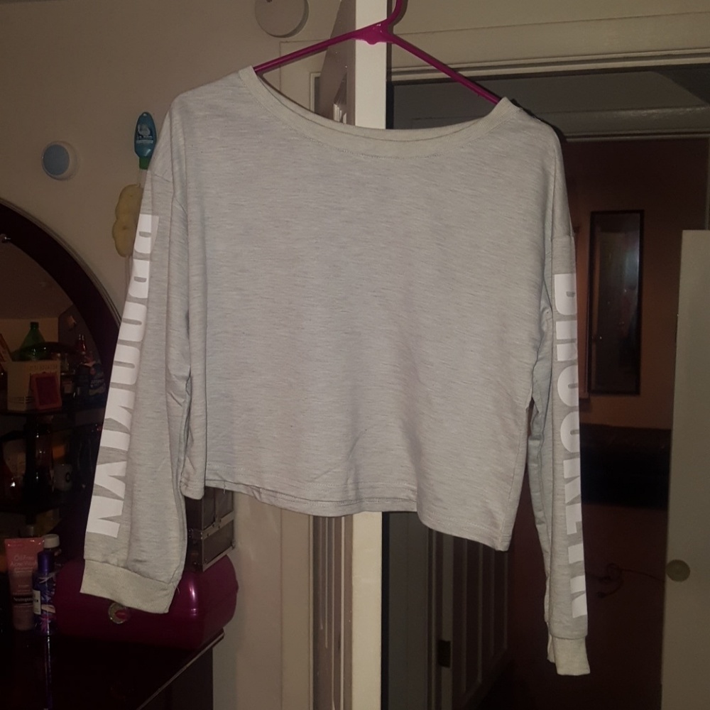 Crop top / Sweater